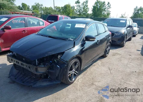 2015 Ford Focus St z USA, uszkodzony, nr VIN 1FADP3L97FL267612